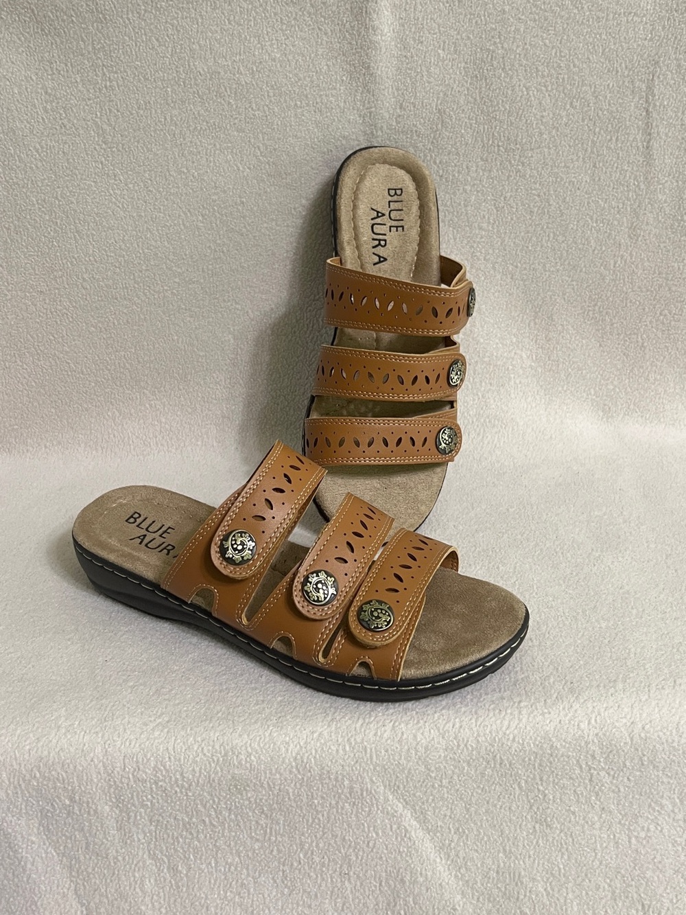 Blue Aura Kathy Brown Triple Strap Slide Sandals Women’s Size 8